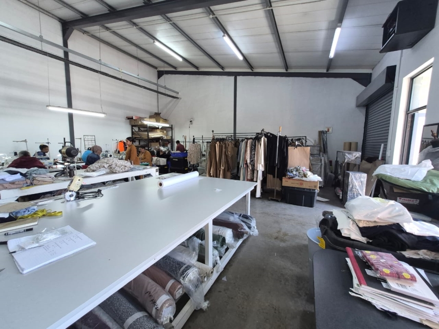 To Let Commercial Property for Rent in Ottery Western Cape